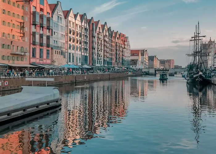 Deo Plaza - Old Town By Renters 4* Γκντανσκ