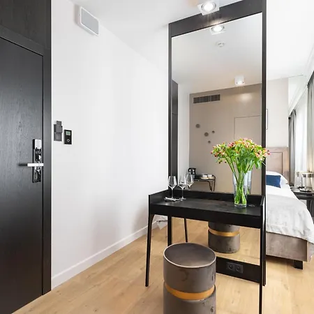 Deo Plaza - Old Town By Renters