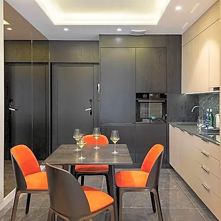 Deo Plaza - Old Town By Renters Aparthotel 3*