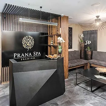 Aparthotel Deo Plaza - Old Town By Renters