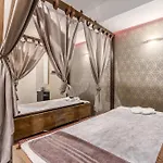 Deo Plaza - Old Town By Renters